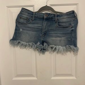 Cello Size Large Shorts